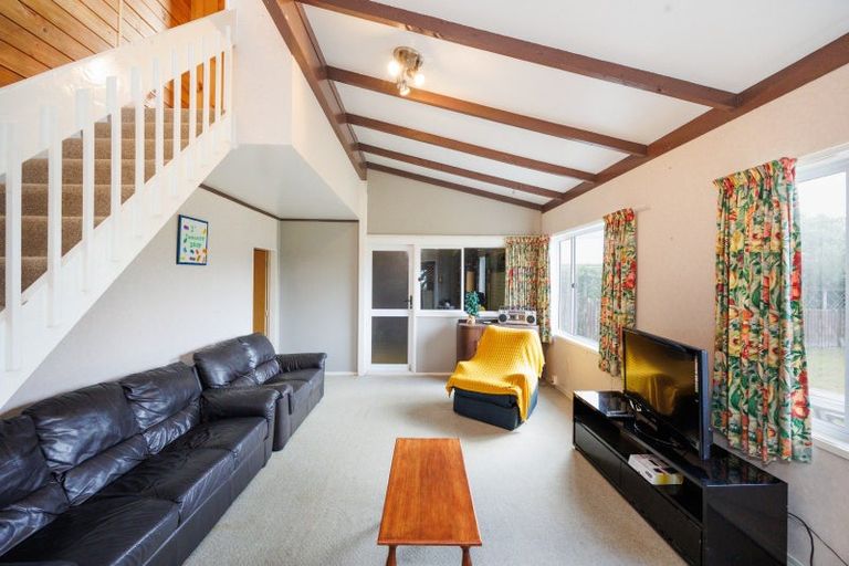 Photo of property in 111 Koputara Road, Himatangi Beach, Foxton, 4891