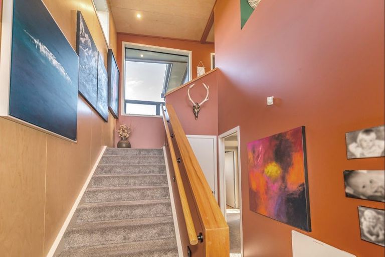 Photo of property in 61 Kent Avenue, Waitarere Beach, Levin, 5510