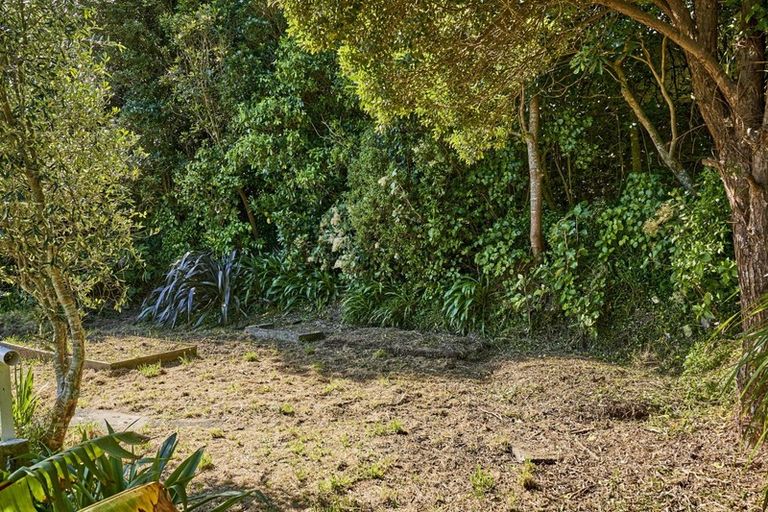 Photo of property in 76 Cluny Road, Plimmerton, Porirua, 5026