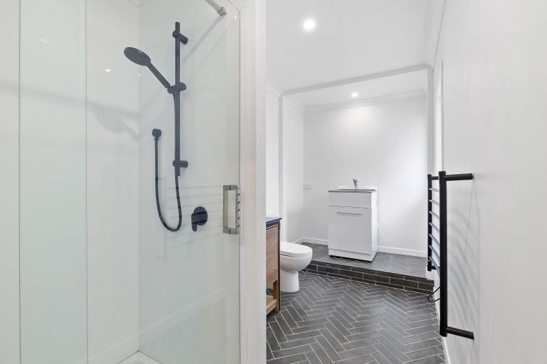 Photo of property in 62 Mount View Road, Melville, Hamilton, 3206