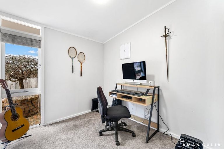 Photo of property in 4 Gladys Avenue, Glenfield, Auckland, 0629