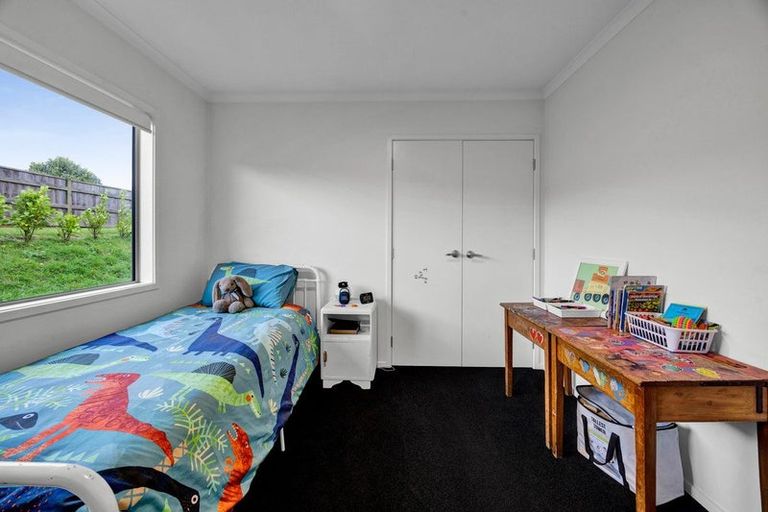 Photo of property in 2088 South Road, Okato, New Plymouth, 4374