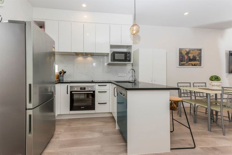 Photo of property in 32/36 Westgate Drive, Westgate, Auckland, 0614