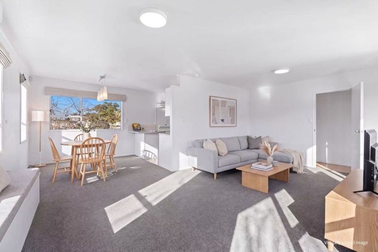 Photo of property in 91 Langana Avenue, Browns Bay, Auckland, 0630