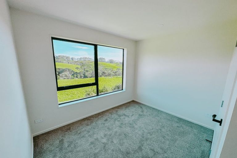 Photo of property in 65 Biokovo Street, Massey, Auckland, 0614