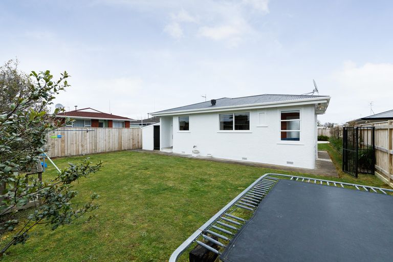 Photo of property in 69a Albert Street, Palmerston North, 4414