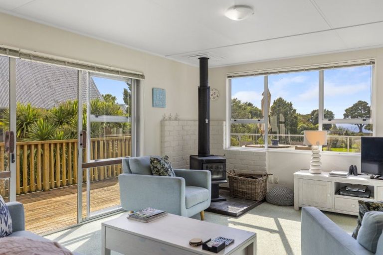 Photo of property in 64 Kaiuru Avenue, Pukawa Bay, Turangi, 3381