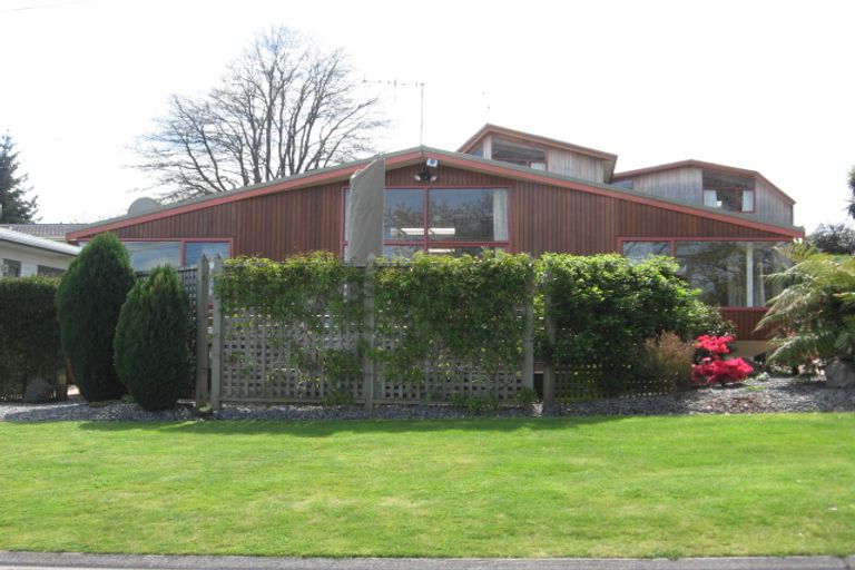 Photo of property in 16a Williams Street, Taupo, 3330