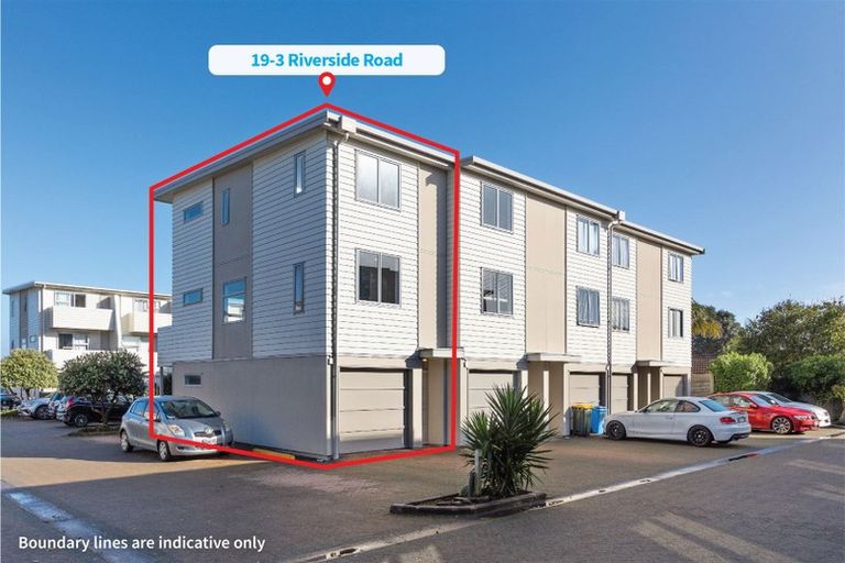 Photo of property in 19/3 Riverside Road, Orewa, 0931