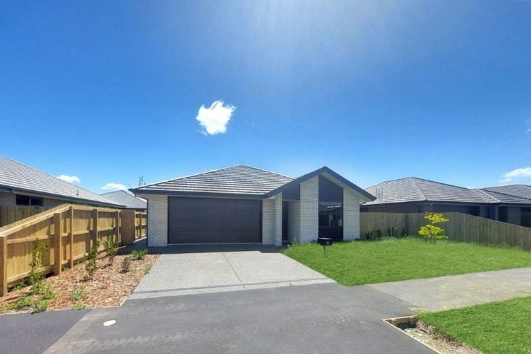 Photo of property in 9 Sarah Nicholls Street, Belfast, Christchurch, 8051