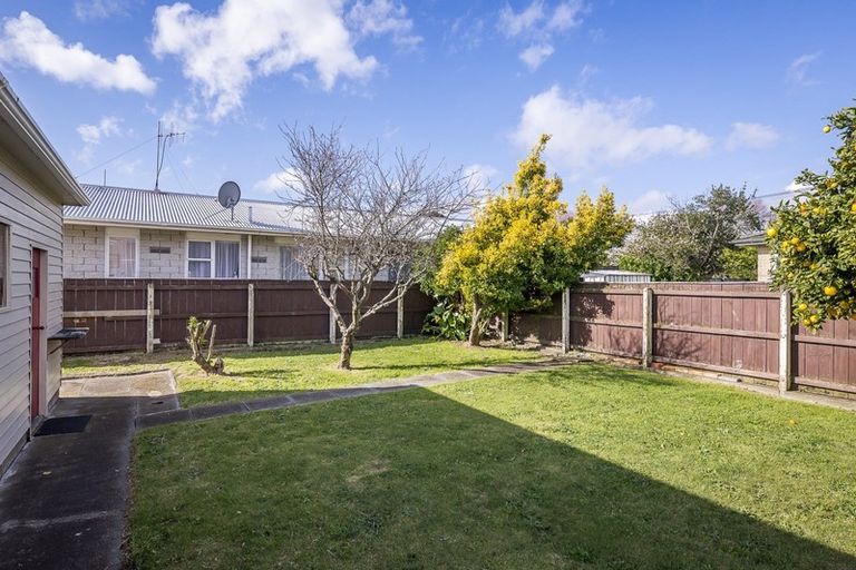Photo of property in 52a Tui Road, Raumati Beach, Paraparaumu, 5032