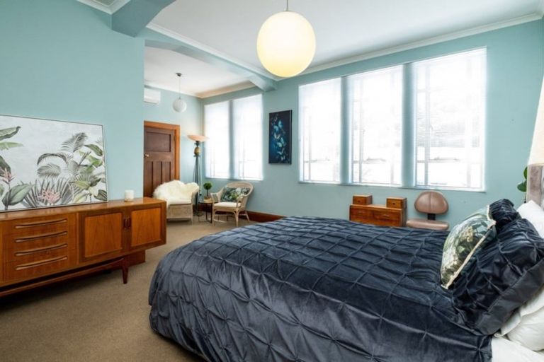 Photo of property in 243 Emerson Street, Napier South, Napier, 4110