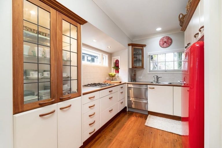 Photo of property in 17 Eighth Avenue, Tauranga, 3110