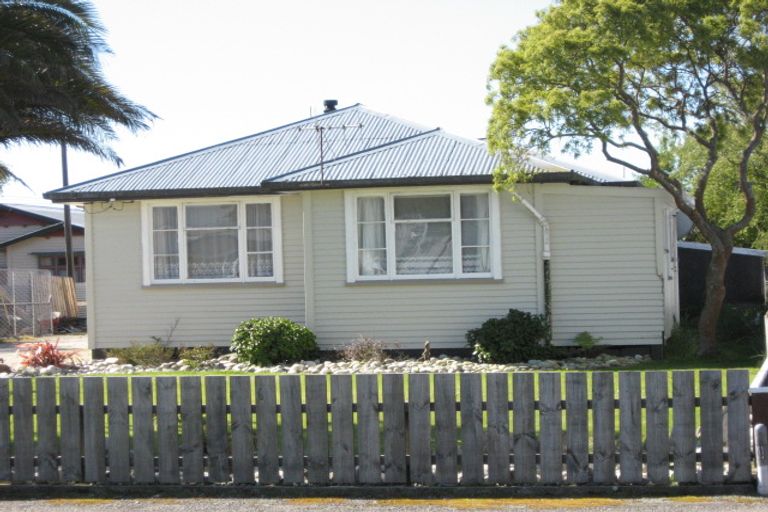 Photo of property in 55 Wakefield Street, Westport, 7825