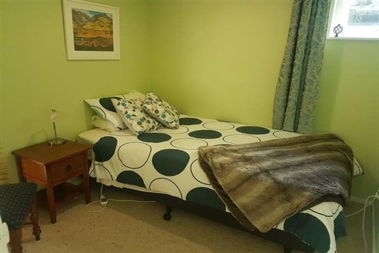 Photo of property in 65 Paremata Street, Atawhai, Nelson, 7010