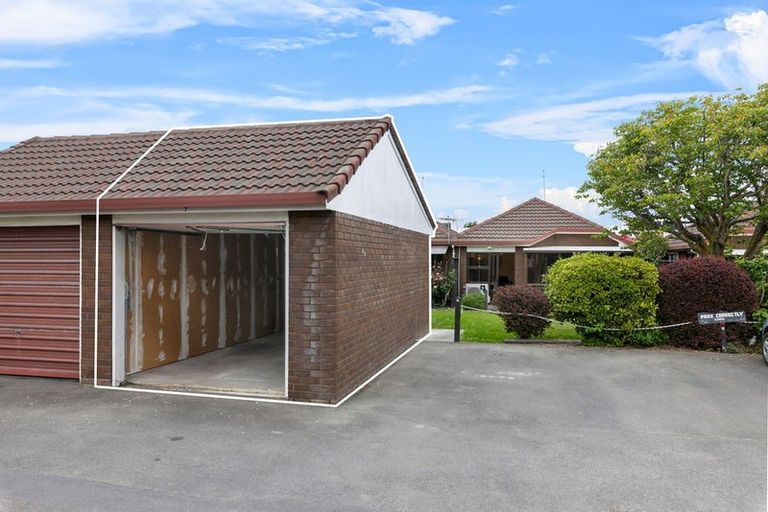 Photo of property in 7/218 Lincoln Road, Addington, Christchurch, 8024
