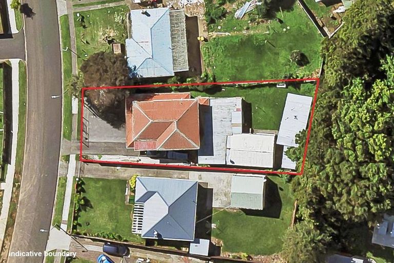 Photo of property in 12 Vickerman Street, Otara, Auckland, 2023