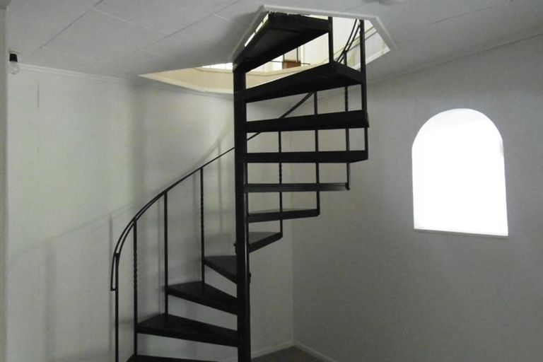 Photo of property in 2/65 Alexander Avenue, Torbay, Auckland, 0630