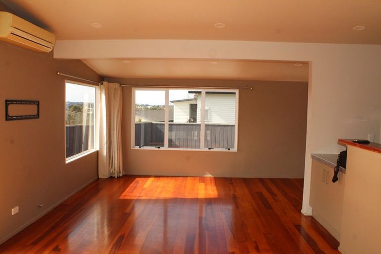 Photo of property in 37 Gledstane Road, Stanmore Bay, Whangaparaoa, 0932