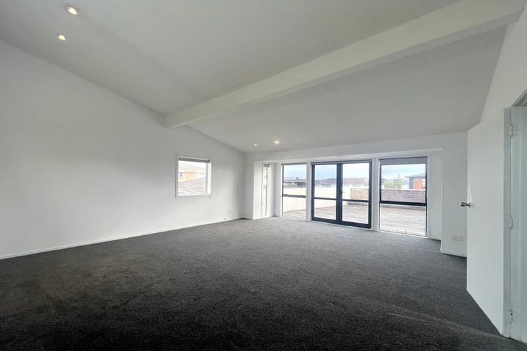 Photo of property in 43 Bramley Drive, Farm Cove, Auckland, 2012