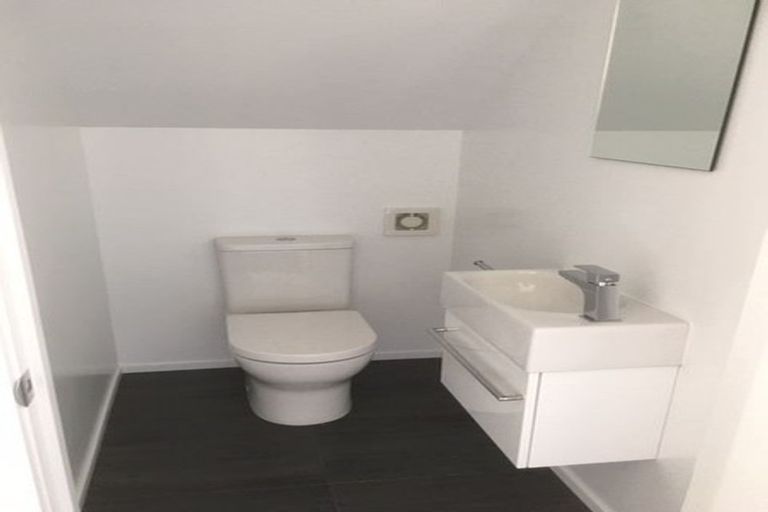 Photo of property in 12 Retallick Place, Flagstaff, Hamilton, 3210