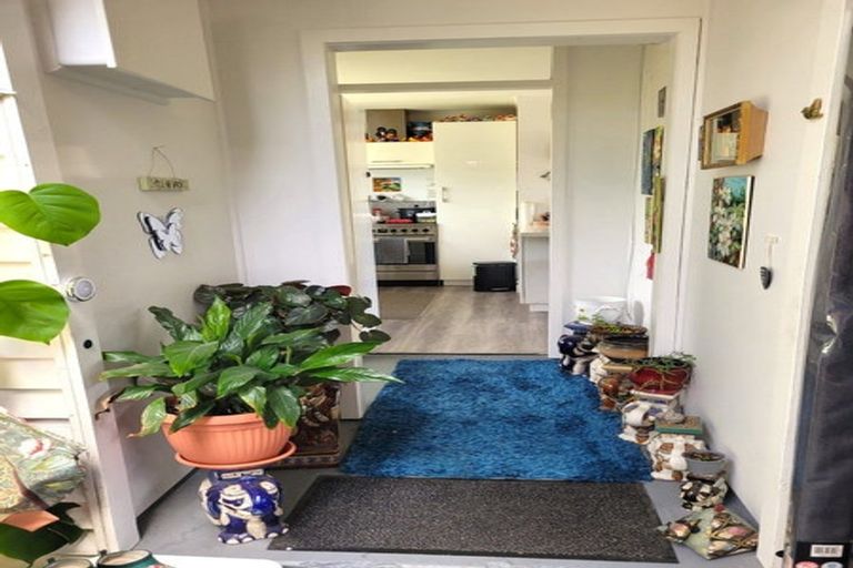 Photo of property in 5 Richard Street, Winchester, 7985