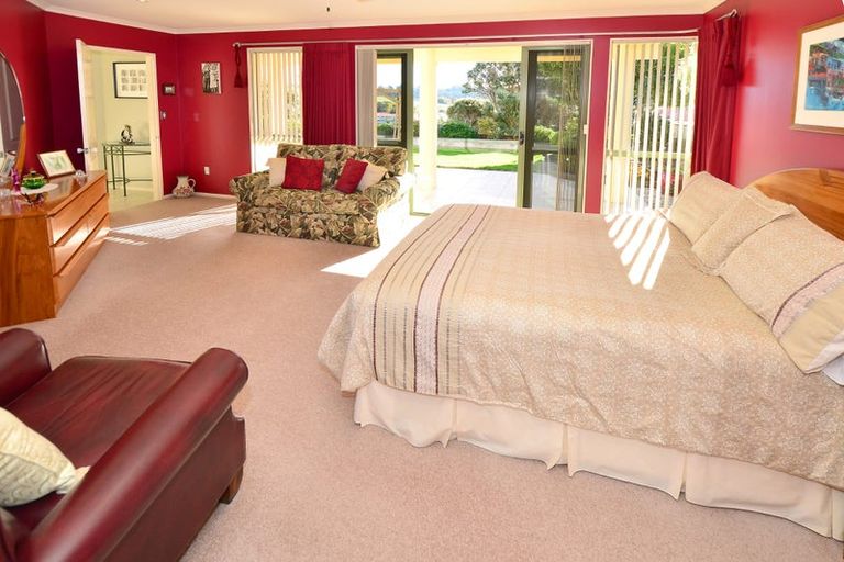 Photo of property in 60 Voyager Drive, Gulf Harbour, Whangaparaoa, 0930