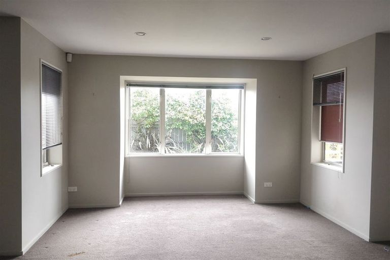 Photo of property in 2 Moeraki Place, Hei Hei, Christchurch, 8042