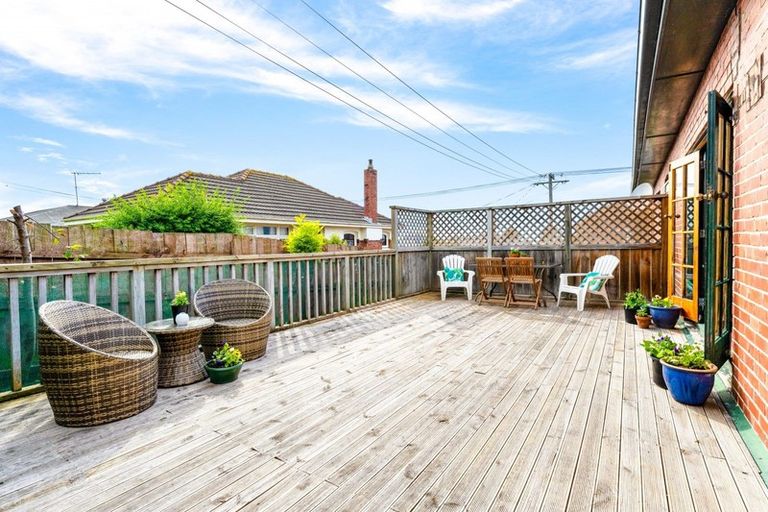 Photo of property in 22 Clyde Street, Oamaru North, Oamaru, 9400