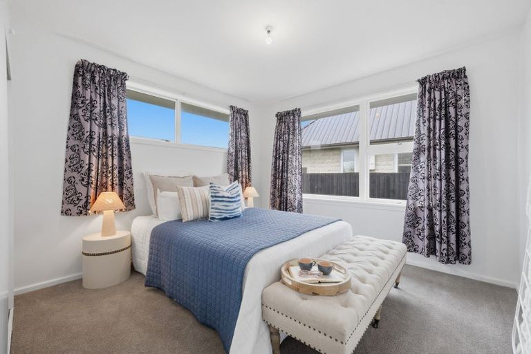 Photo of property in 32 Reynolds Avenue, Bishopdale, Christchurch, 8053