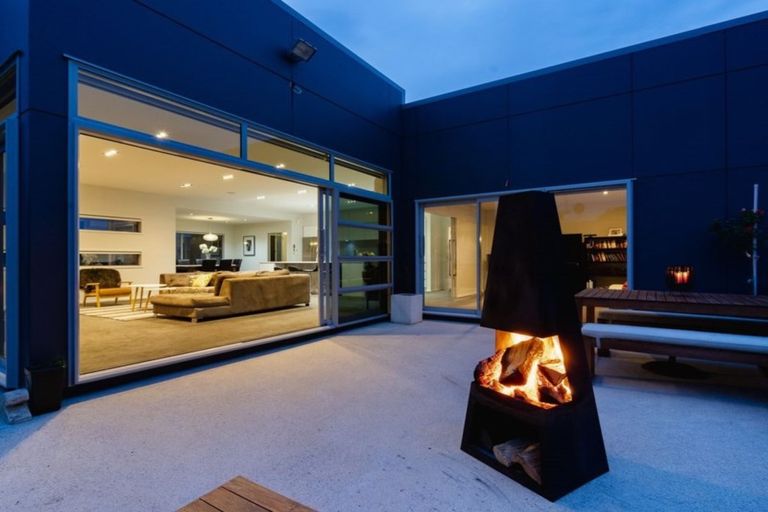 Photo of property in 13 William James Close, Mosgiel, 9024