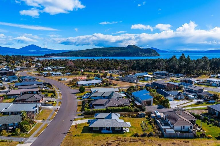 Photo of property in 82 Parekaawa Drive, Motuoapa, Turangi, 3382