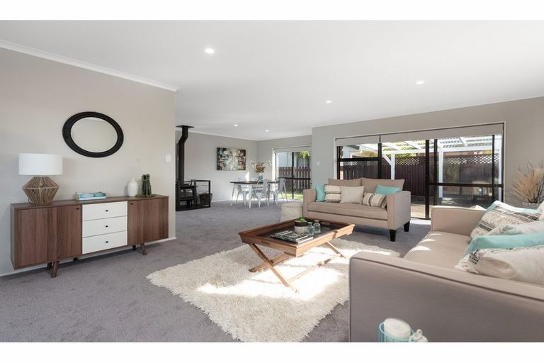 Photo of property in 5 Ngamotu Place, Mount Maunganui, 3116