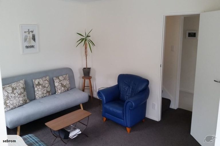 Photo of property in 59a Hungerford Road, Houghton Bay, Wellington, 6023