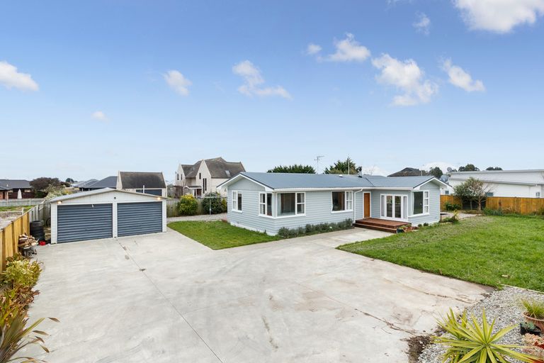 Photo of property in 79 James Line, Kelvin Grove, Palmerston North, 4414