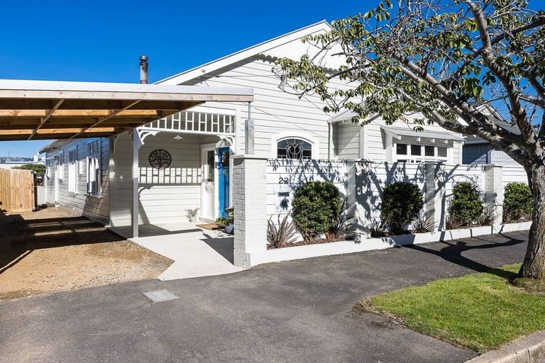 Photo of property in 22 Rona Street, Saint Kilda, Dunedin, 9012