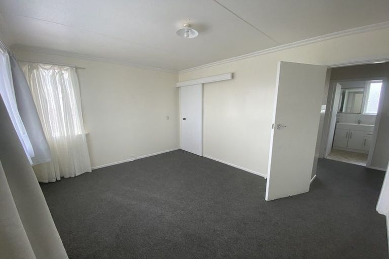 Photo of property in 48a Cornfoot Street, Castlecliff, Whanganui, 4501