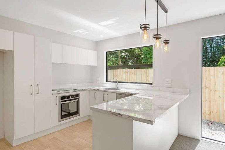 Photo of property in 3/22 Grove Road, Addington, Christchurch, 8024