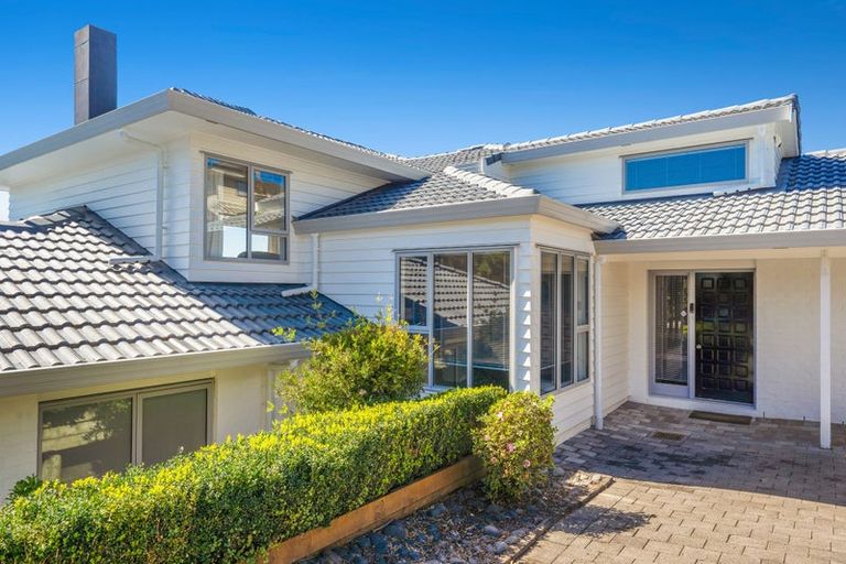 Photo of property in 80 Onetaunga Road, Chatswood, Auckland, 0626