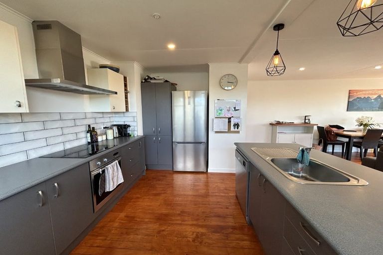 Photo of property in 254 Seaview Road, Stoke, Nelson, 7011