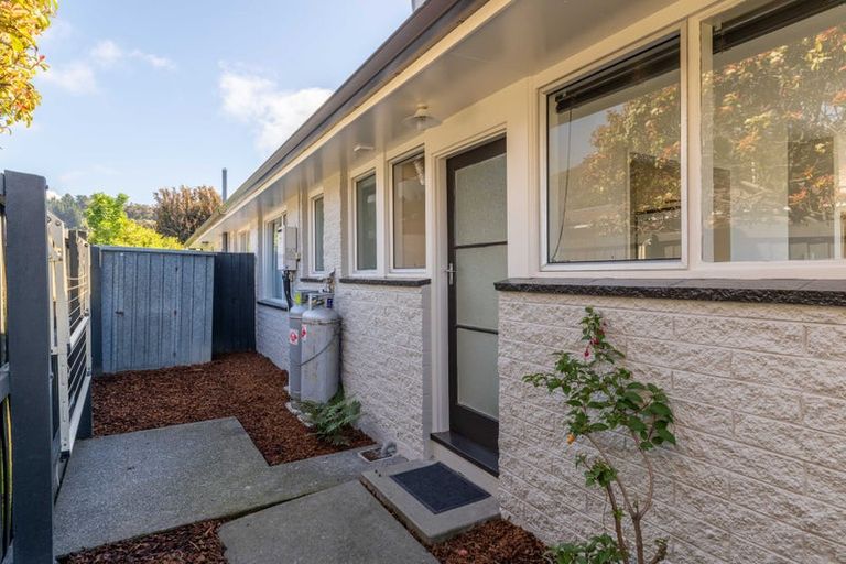 Photo of property in 1/304 Opawa Road, Hillsborough, Christchurch, 8022