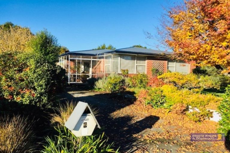 Photo of property in 6 Aileen Place, Upper Riccarton, Christchurch, 8041