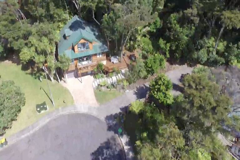 Photo of property in 47 Emlyn Place, Torbay, Auckland, 0630