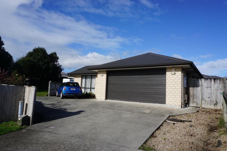 Photo of property in 15 Wimbledon Close, Nawton, Hamilton, 3200