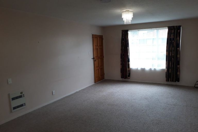 Photo of property in 2/50 Hei Hei Road, Hei Hei, Christchurch, 8042