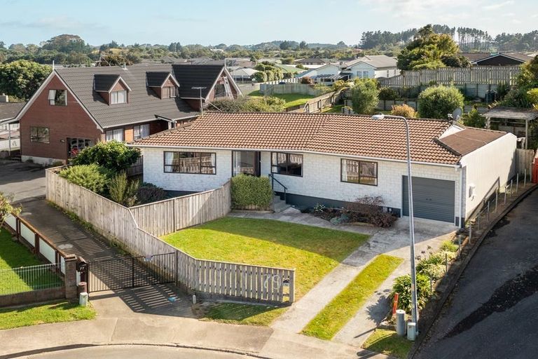 Photo of property in 79 Aorangi Road, Paraparaumu, 5032