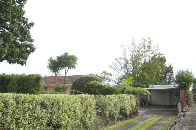 Photo of property in 17 Reelick Avenue, Pakuranga Heights, Auckland, 2010