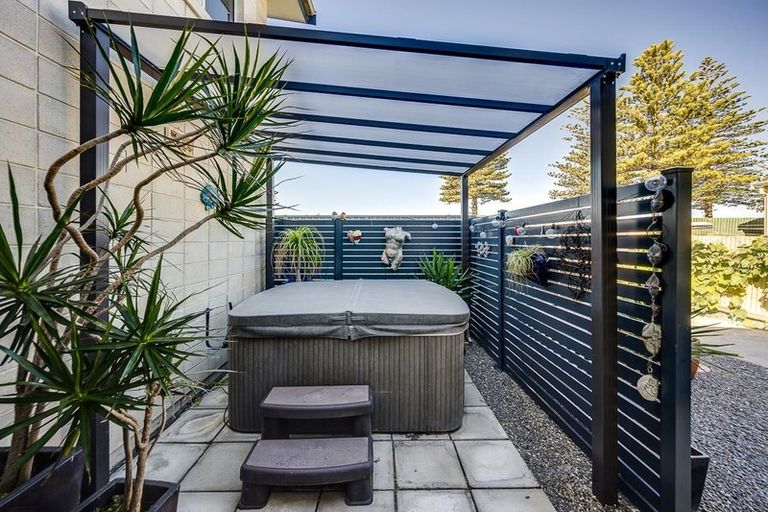 Photo of property in 84a Te Awa Avenue, Te Awa, Napier, 4110