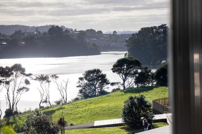 Photo of property in 28 Rangitahi Road, Raglan, 3225