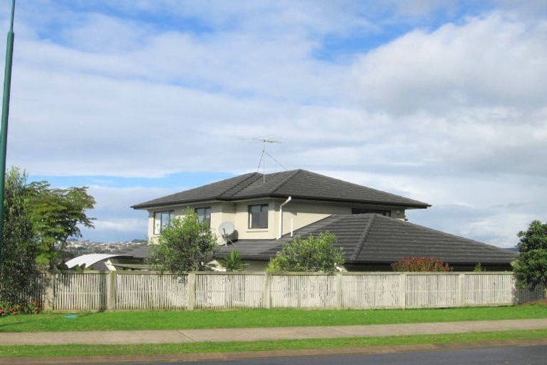 Photo of property in 53 Grovenor Drive, Orewa, 0931